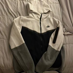 MENS NIKE TECH FLEECE ZIP-UP